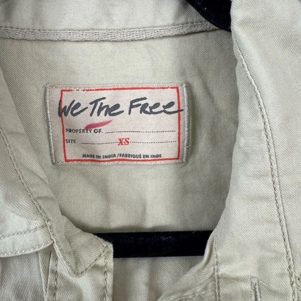 Free People The Freddie Tan khaki Castle wall color Oversized Button Down XS - Picture 10 of 15